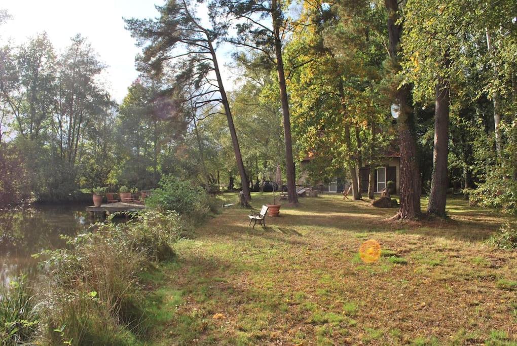 Paradis Perdu En Sologne Avec Plage Privee Villeny ภายนอก รูปภาพ